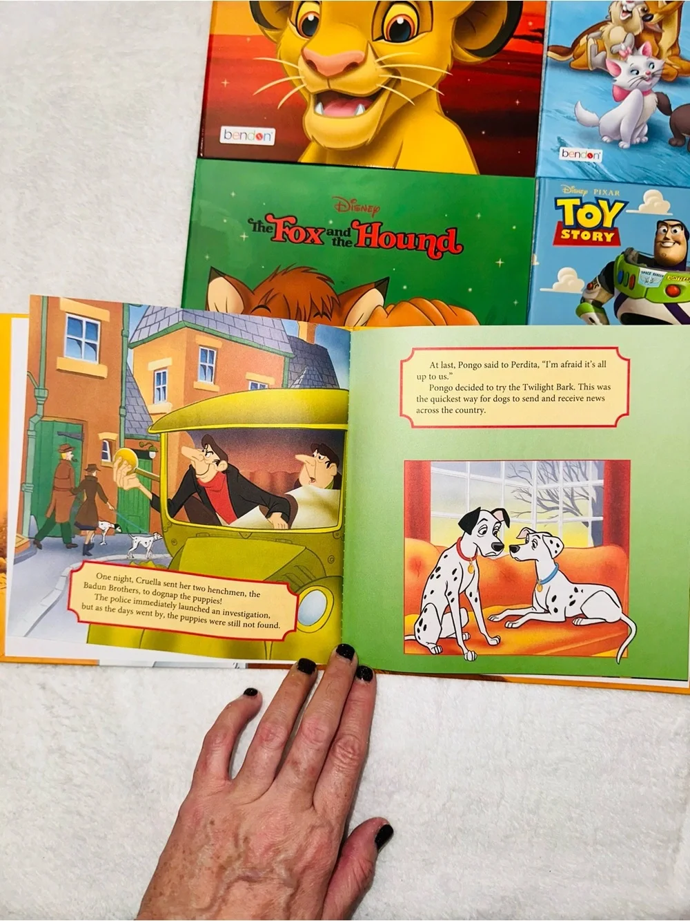 New 5pc Disney Children’s Book Bundle